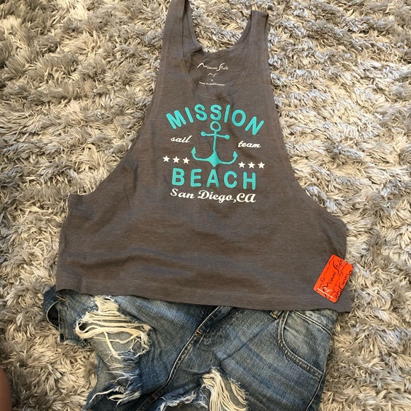 San Diego Muscle Tee - Picture 2 of 3